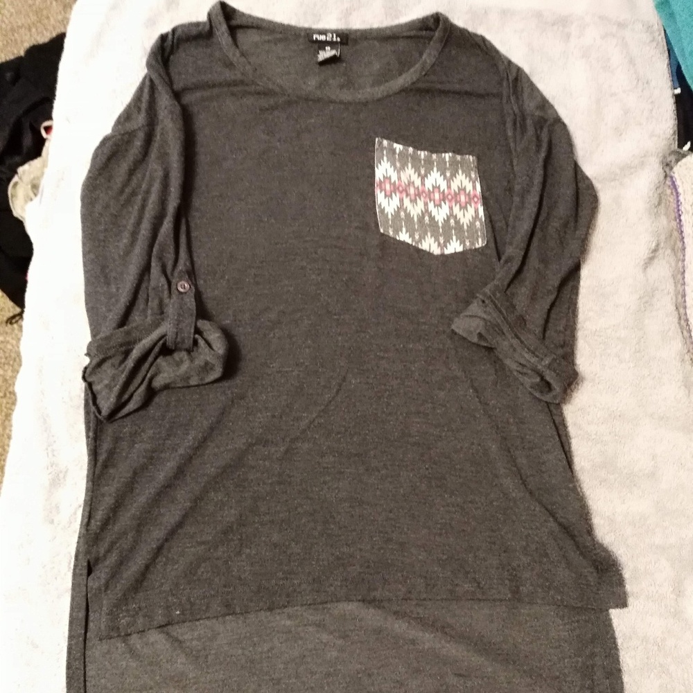 rue 21 3/4 Sleeve Pocket Shirt Grey